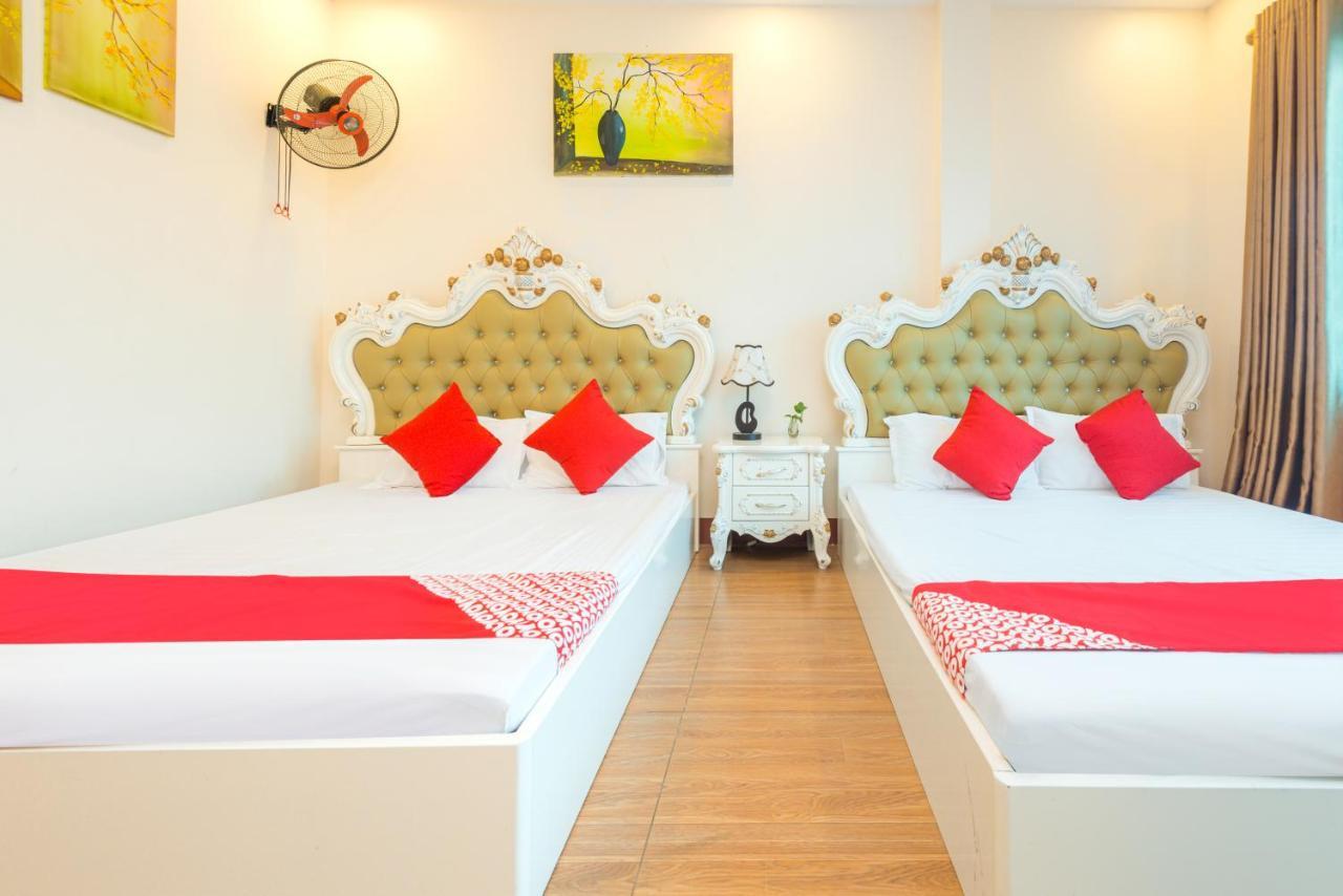 Oyo 639 Nam Khanh Hanoi Buitenkant foto