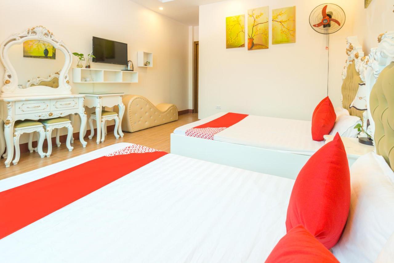Oyo 639 Nam Khanh Hanoi Buitenkant foto